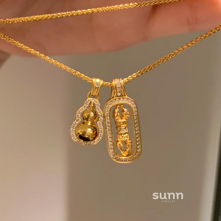 Kaylie Auspicious Charm Necklace [WSOTFMXR]