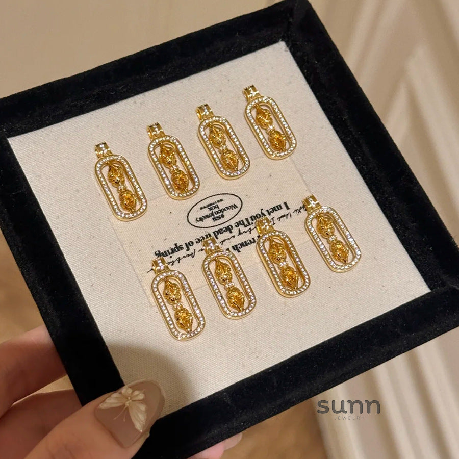 Kaylie Auspicious Charm Necklace [E7GXIA39]