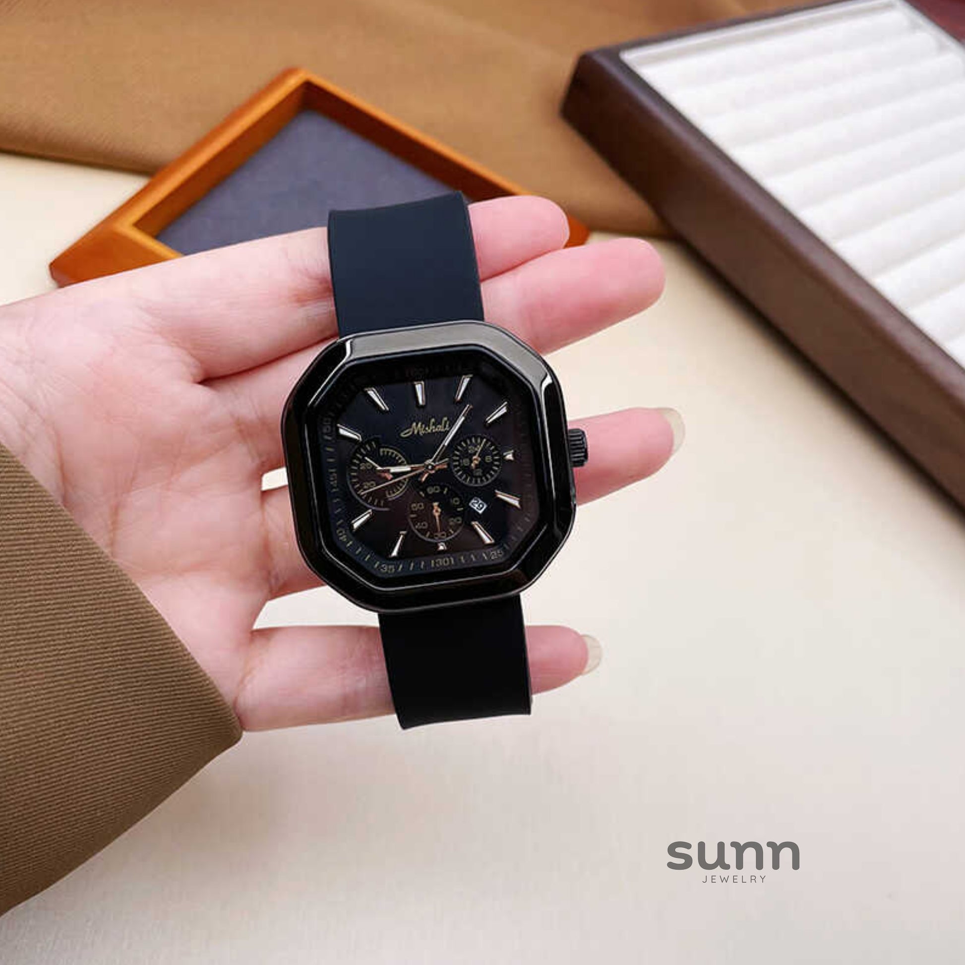Kaylie Modern Square Watch