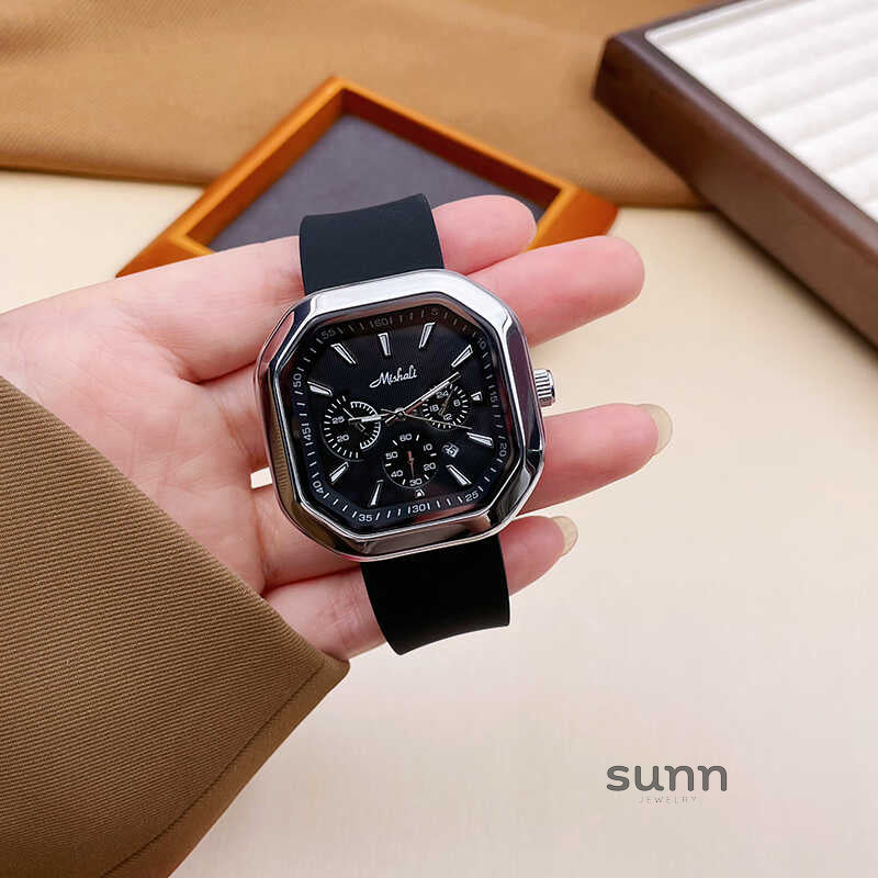 Kaylie Modern Square Watch