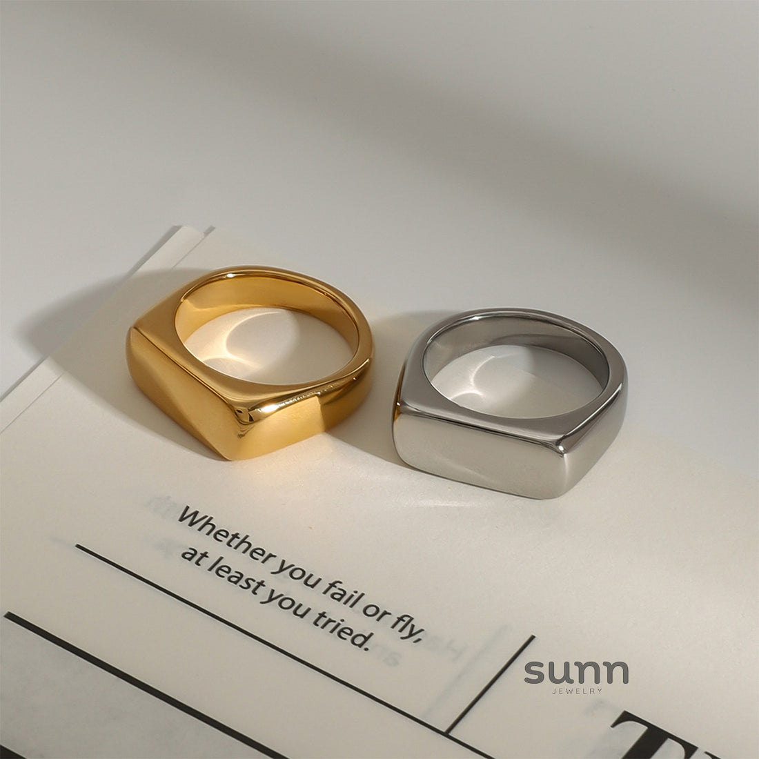 Kayloni Geometric Gold Ring [IZGQBYPV]