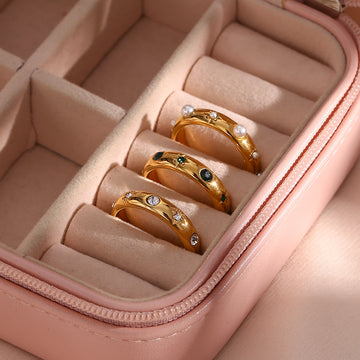 Kaylynn Floral Zircon Ring [3RRRR0UW]