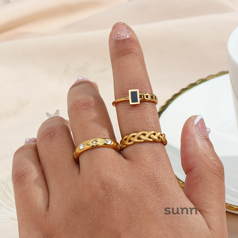 Kaylynn Floral Zircon Ring [EU60ZQTU]