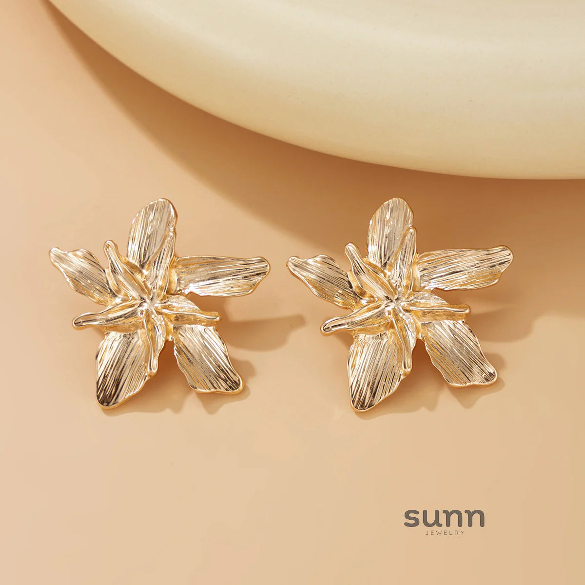Keagan Five-Petal Flower Stud Earrings