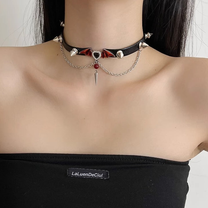 Keeva Edgy Heart Choker [SA9KGTJ1]