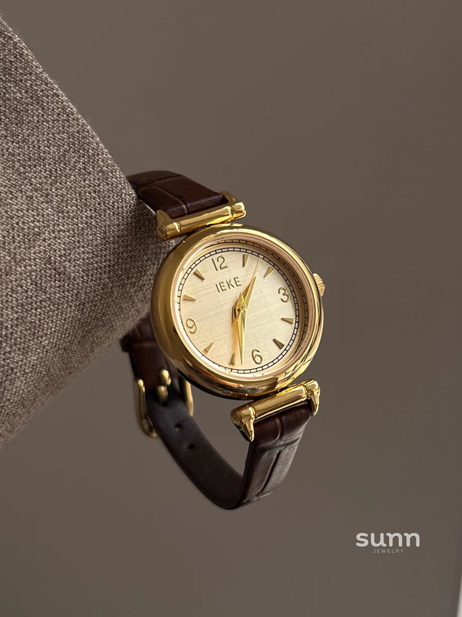 Keily Classic Round Quartz Watch [MYIQV48S]