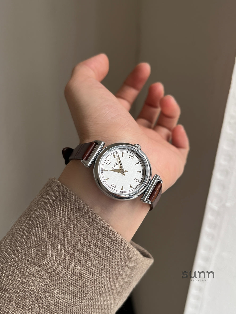 Keily Classic Round Quartz Watch [FDK75AX1]