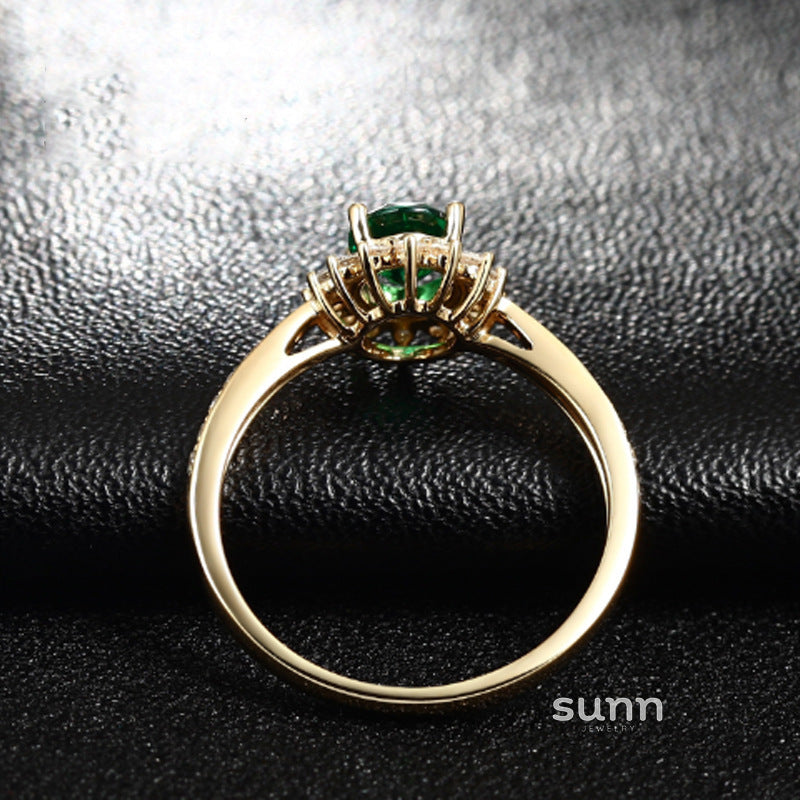 Kelcie Emerald Crystal Ring [SDVP0XAK]