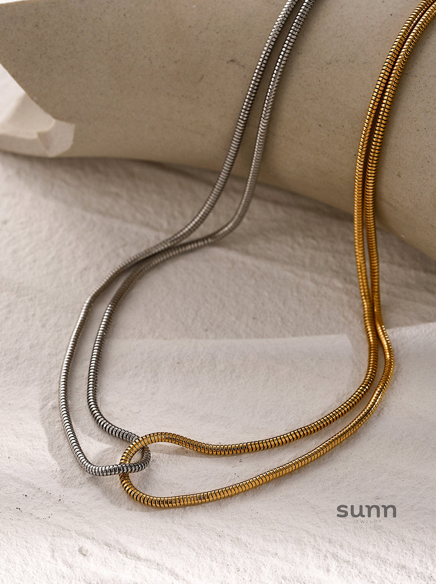 Kelly Duo-Tone Snake Chain Necklace [ZFXL22OW]