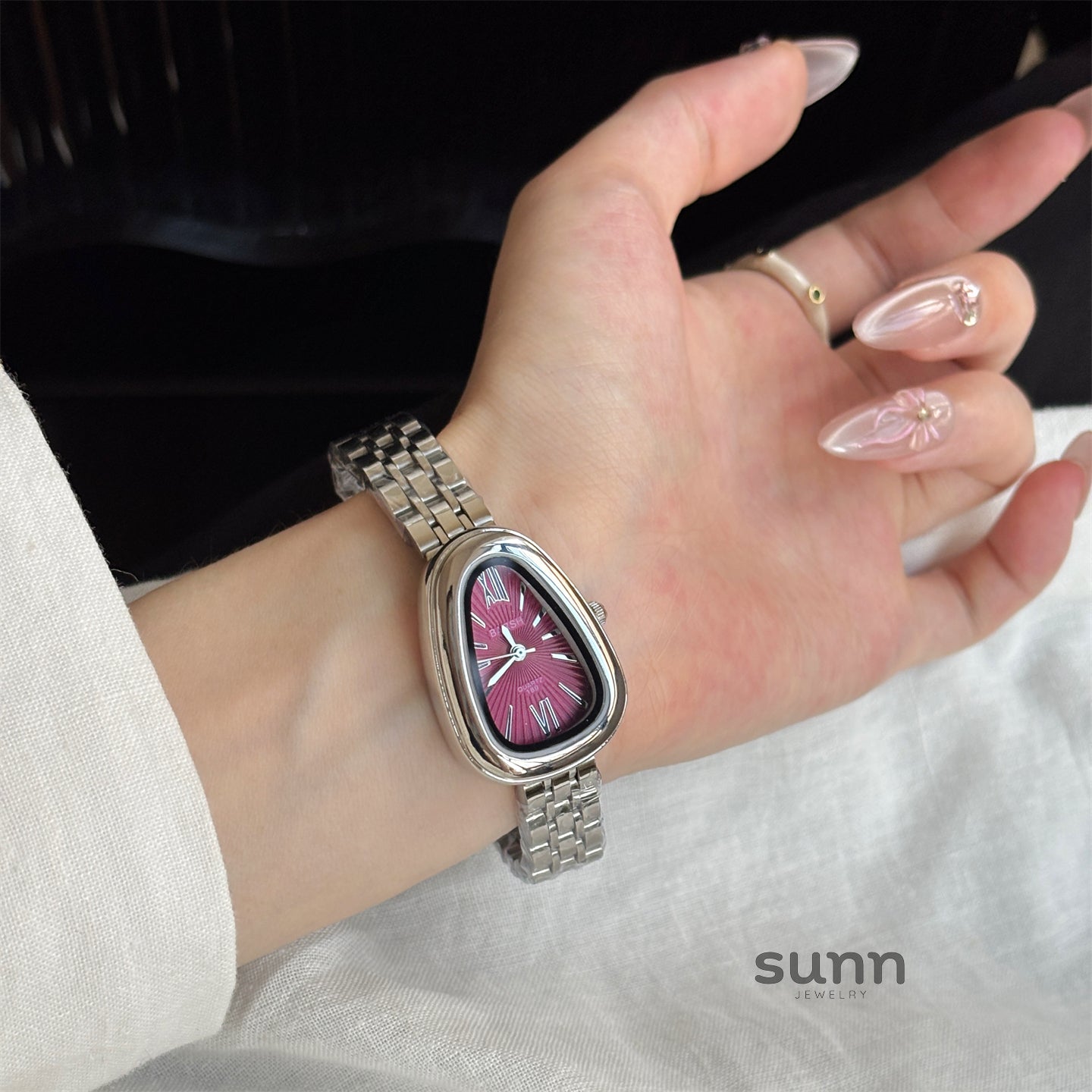 Kenadie Vintage Snake Head Watch [9JYR891K]
