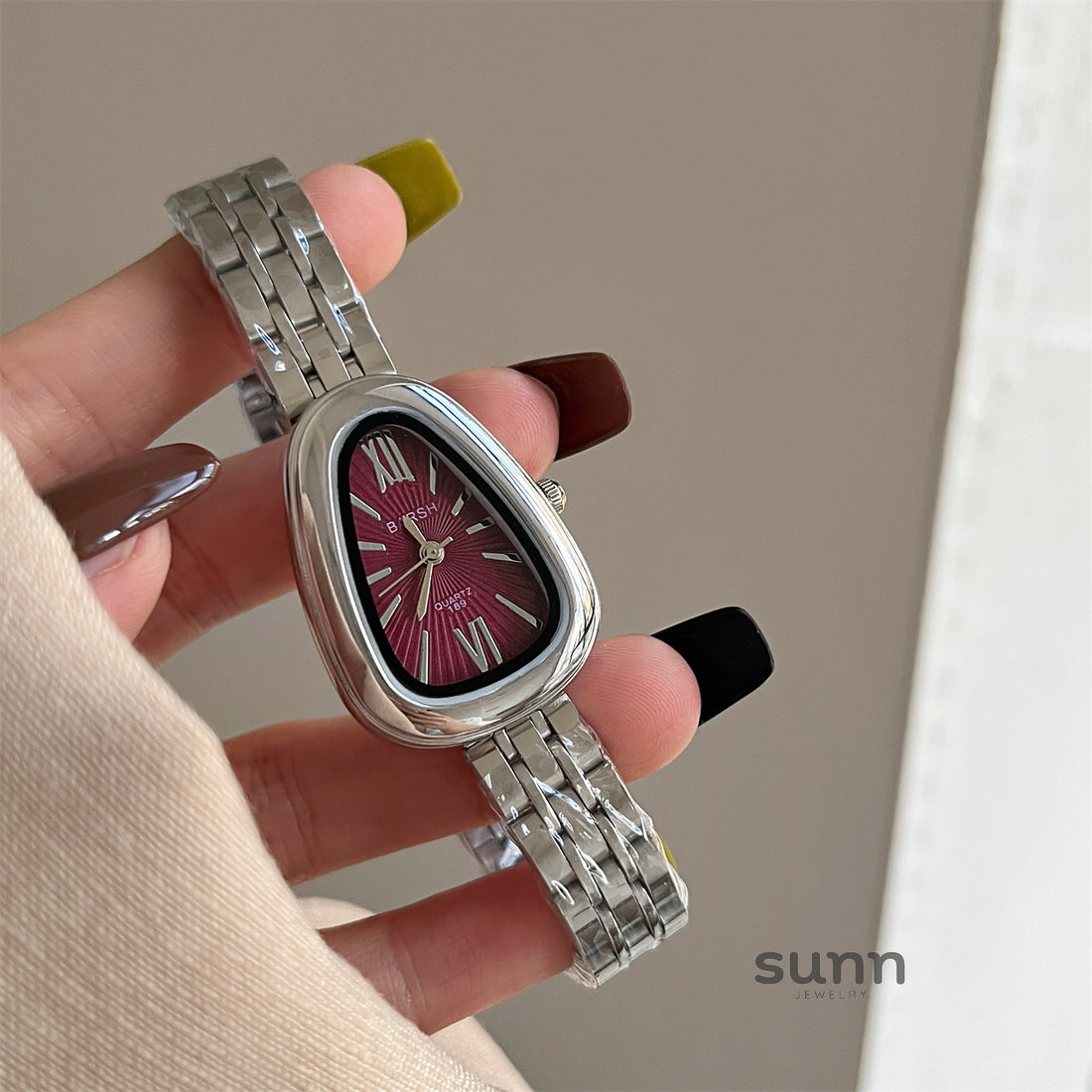 Kenadie Vintage Snake Head Watch [43XBVF5F]