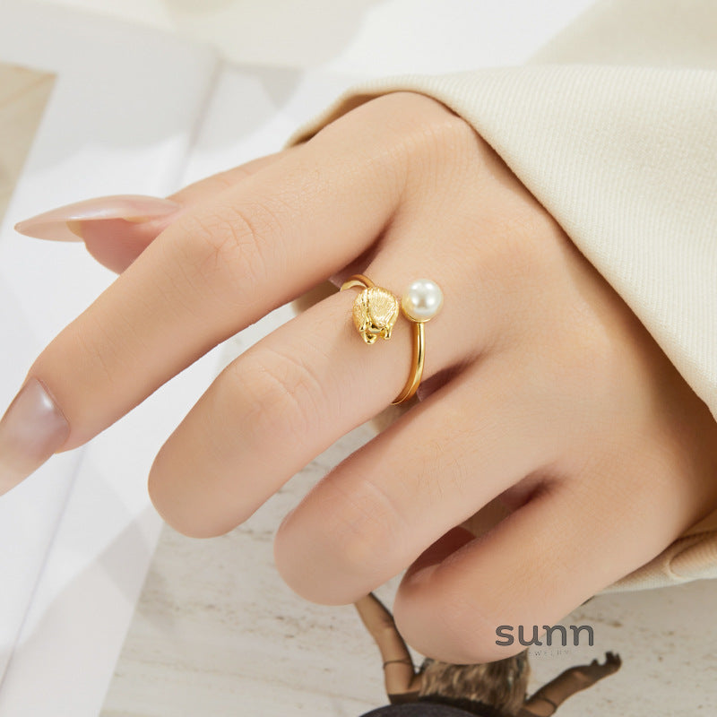 Kenlee Golden Tulip Ring [YEM8ZAXJ]