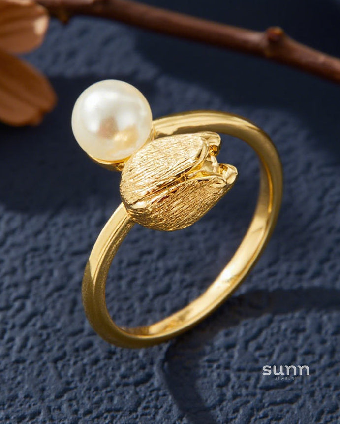 Kenlee Golden Tulip Ring [7DP0IDS3]