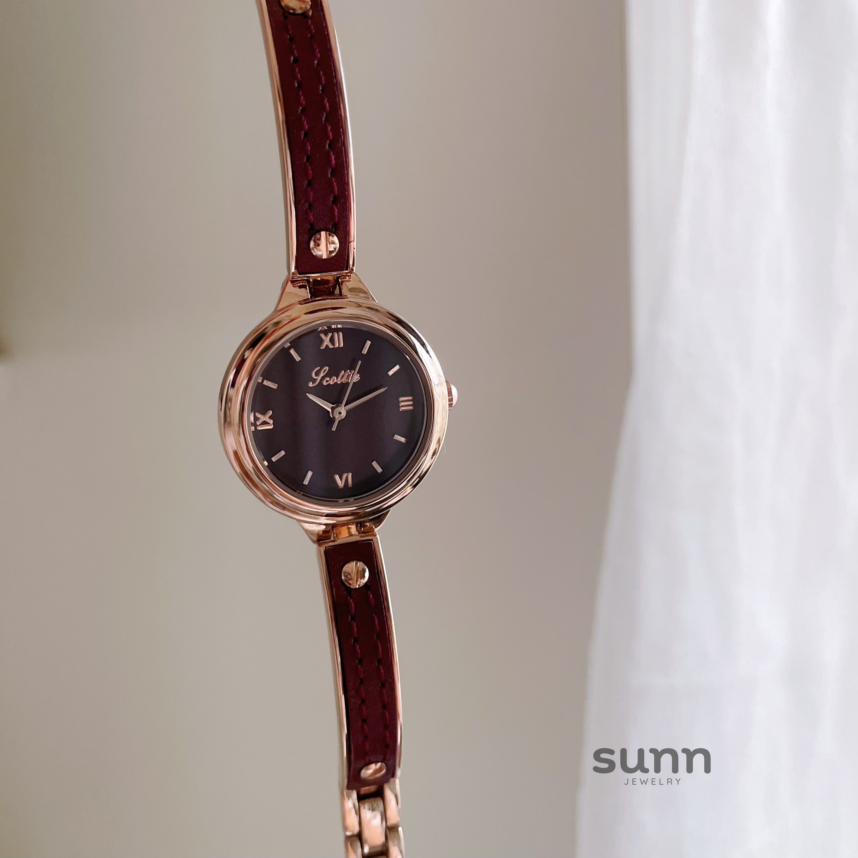 Kenlee Petite Bracelet Watch [9J7JQWC8]