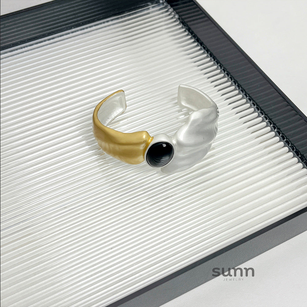 Kensleigh Agate Cuff Bracelet [TM448OQN]