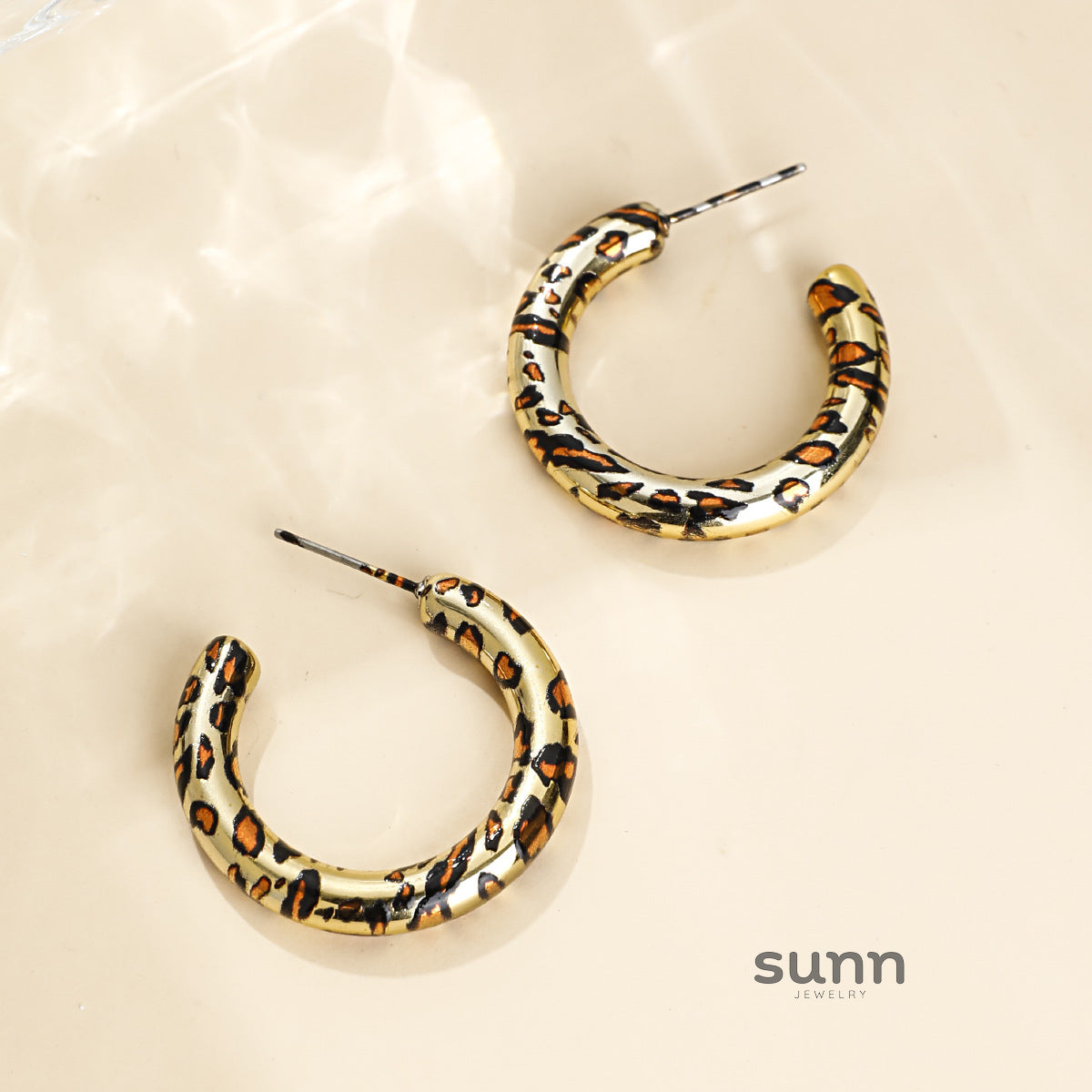 Kenslie Leopard C-Hoop Earrings [B81JMLAV]
