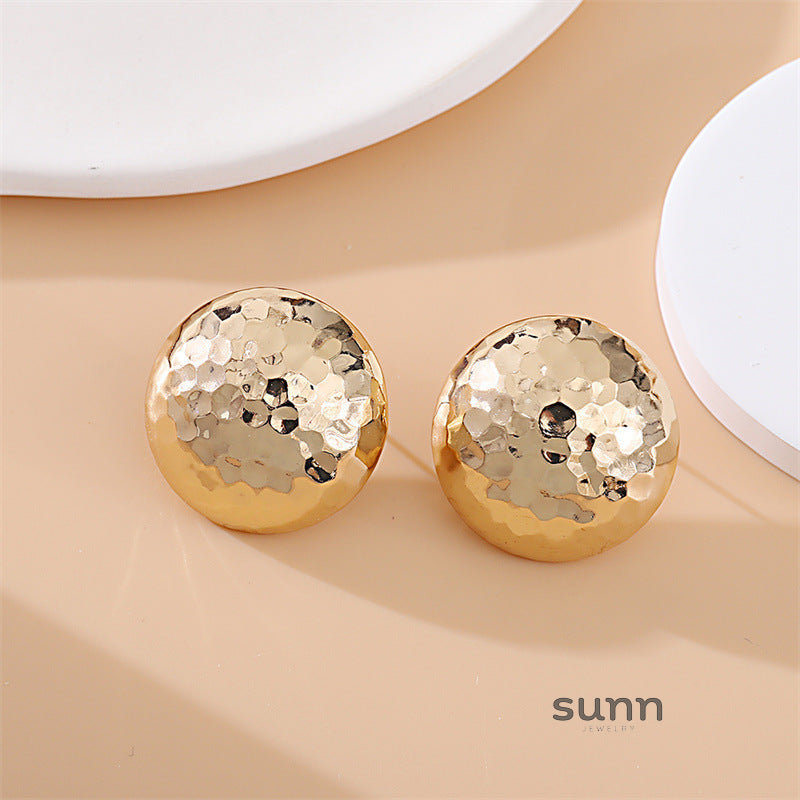 Kenslie Sculptural Gold Hoops [8KEJSRUI]