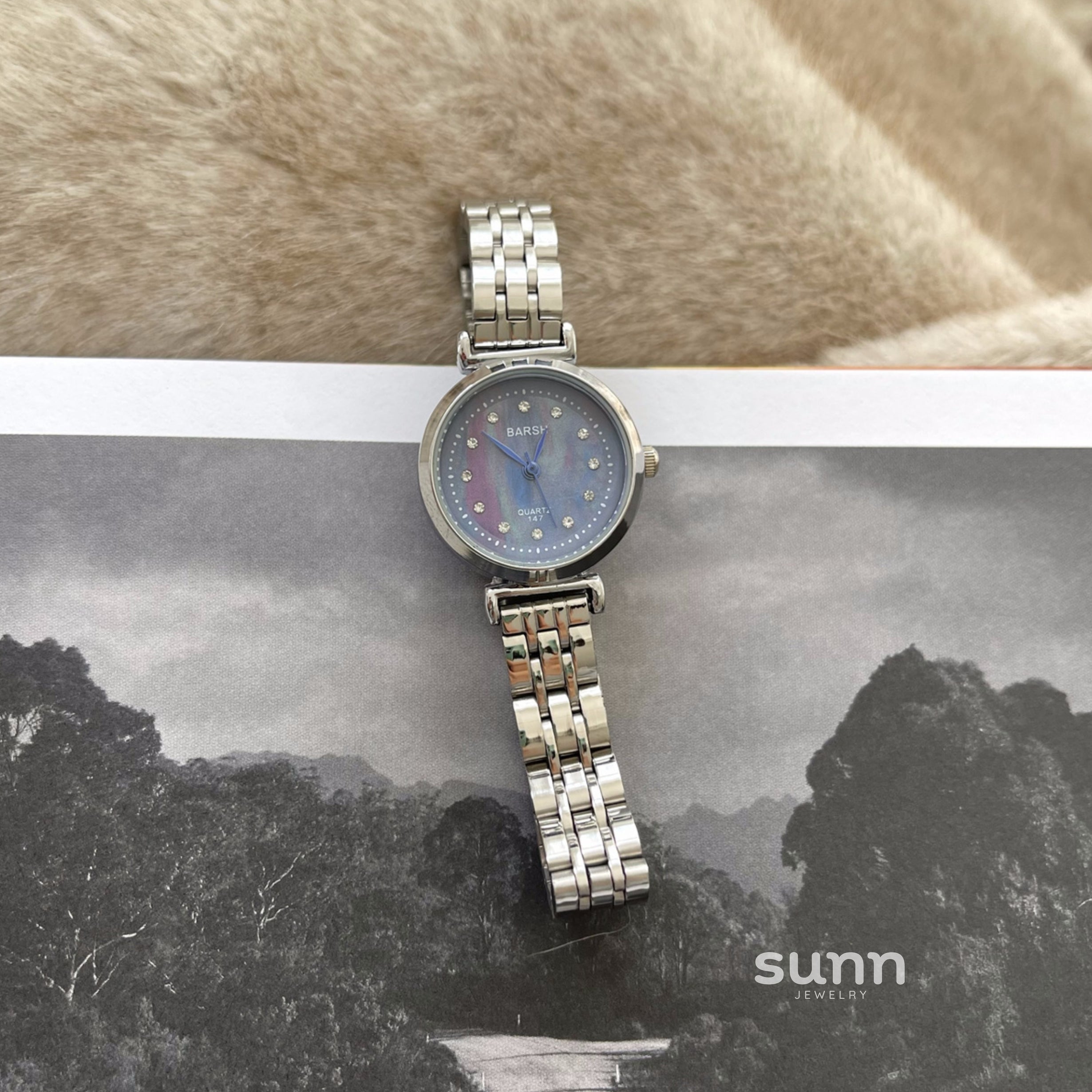 Kenzi Elegant Steel Watch [R739KJ9A]