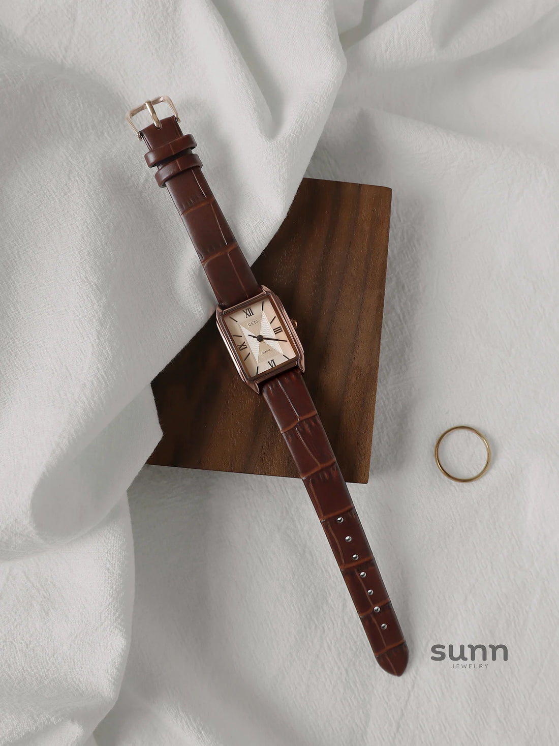 Kenzie Vintage Square Watch