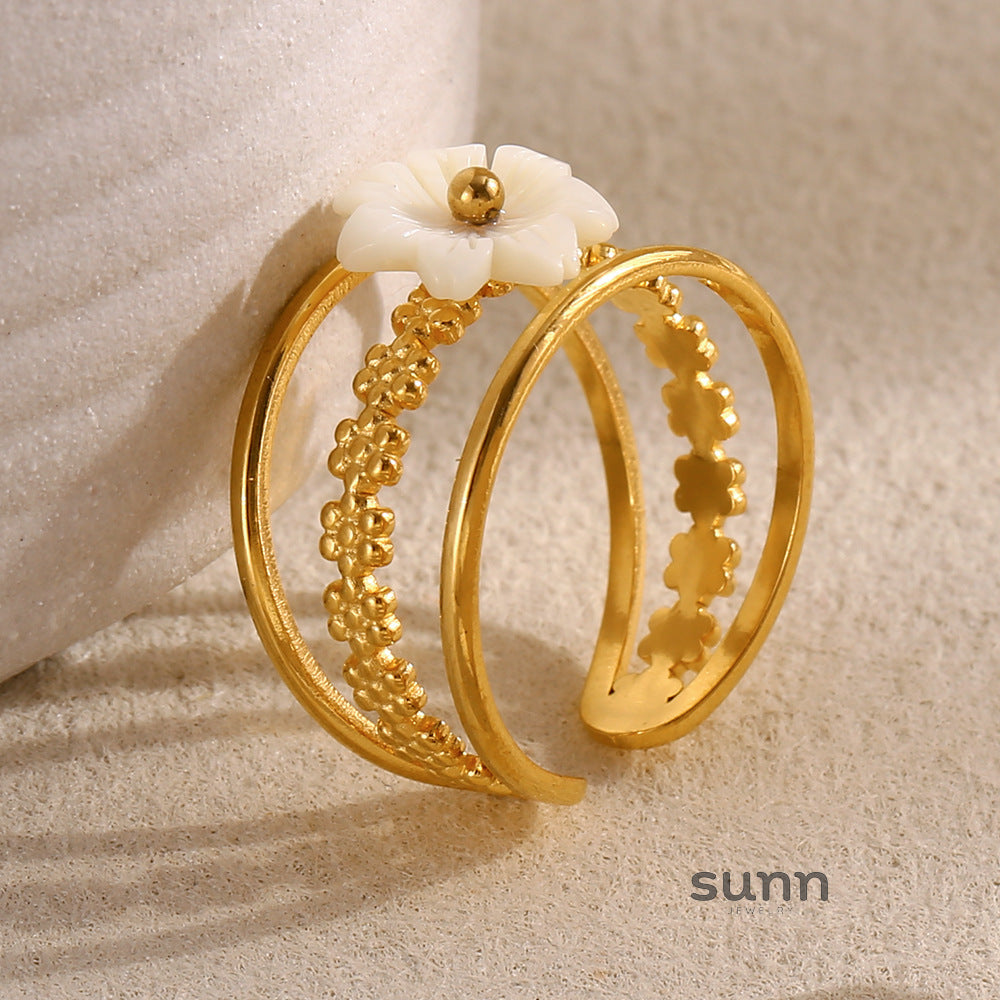 Keren Shell Flower Open Ring [36U3SHX5]