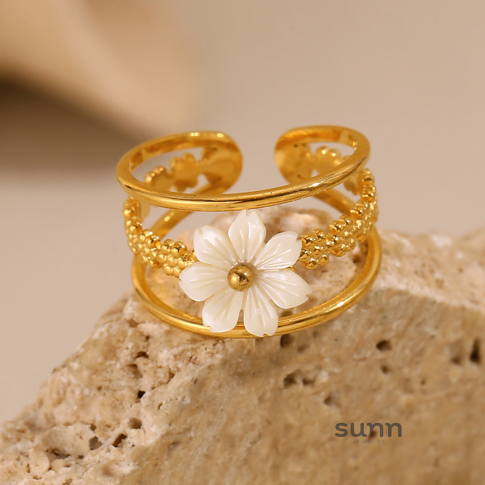 Keren Shell Flower Open Ring [Z7E34VEY]