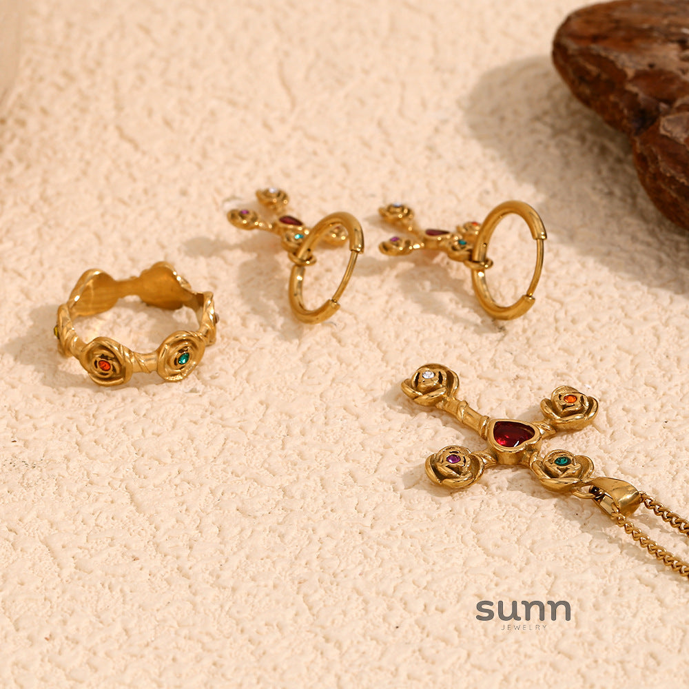 Keri Gilded Rose Cross Set [LR065OWZ]