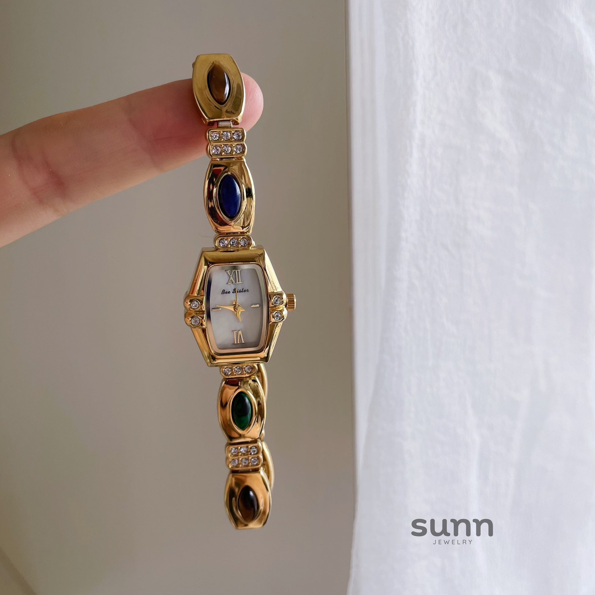 Kerrigan Dainty Gemstone Watch [JBF1ZZVE]