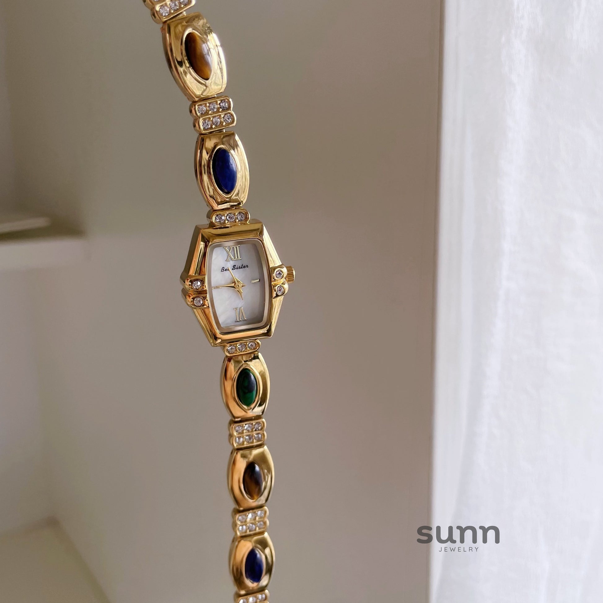 Kerrigan Dainty Gemstone Watch [PPPDPZKN]