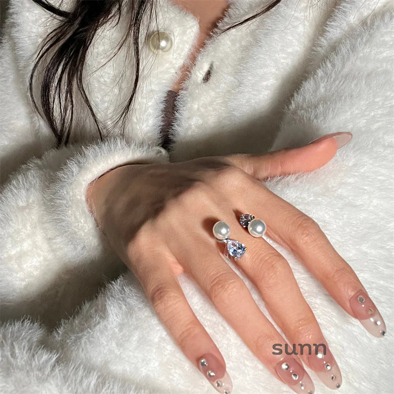 Keya Asymmetric Pearl Ring