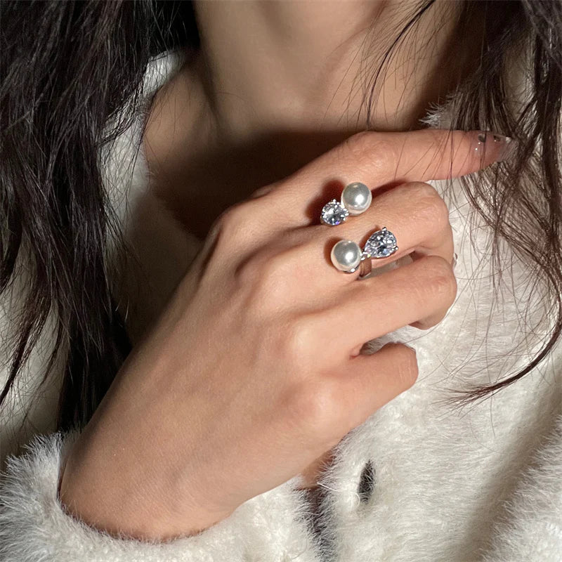 Keya Asymmetric Pearl Ring