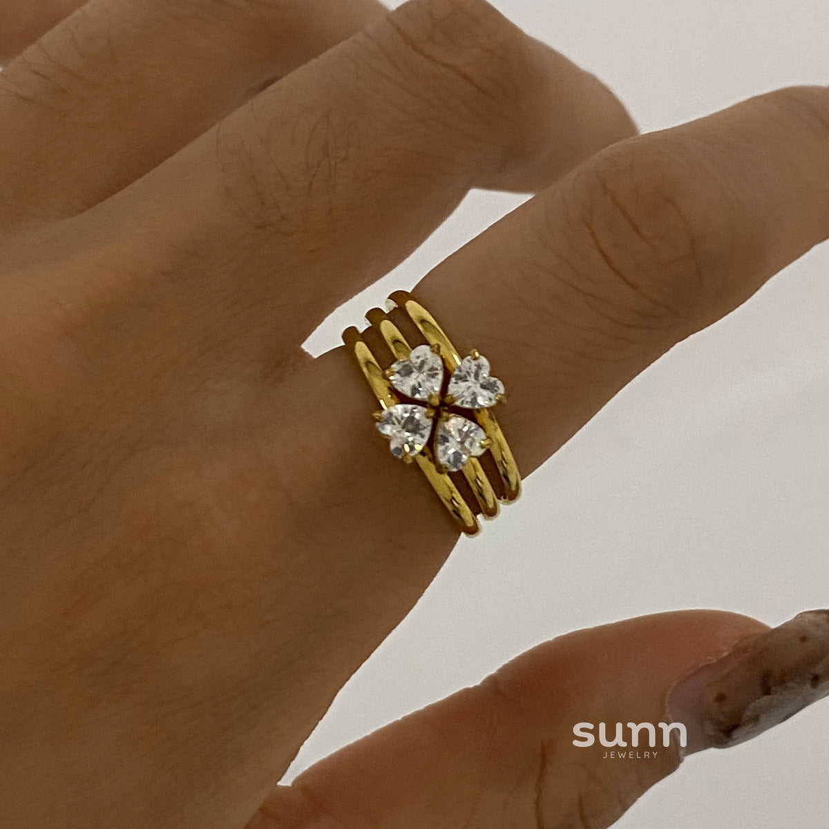 Keya Sleek Stacking Rings [HCN3K5EL]