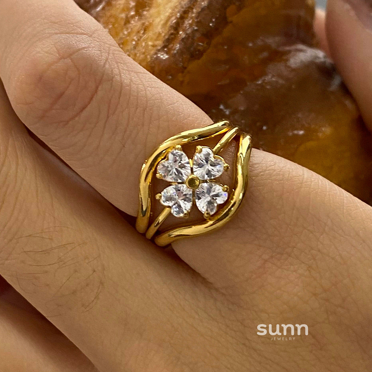 Keya Sleek Stacking Rings [E74SR6AZ]