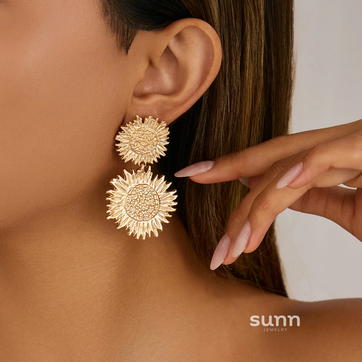 Keyara Sunflower Stud Earrings