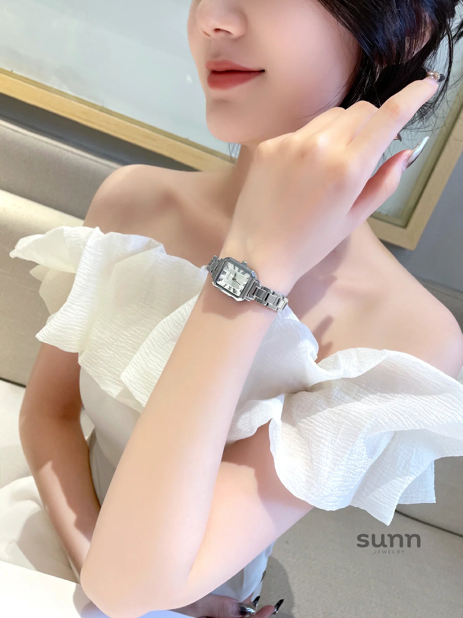 Keyli Elegant Rectangular Watch