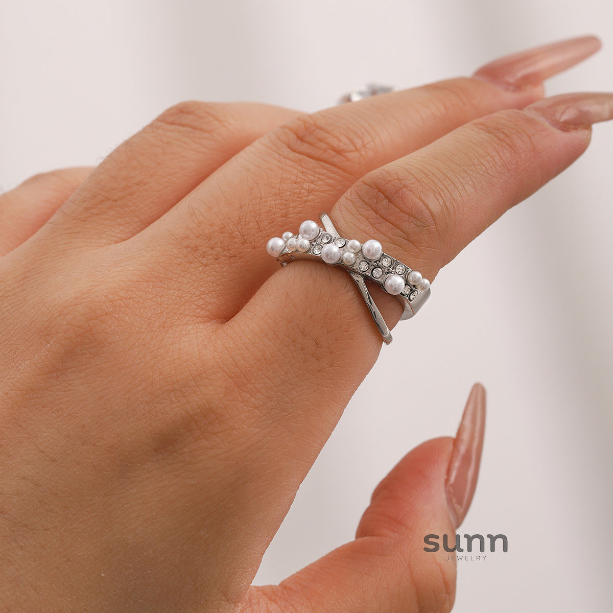 Khalessi Pearl Geo Ring [KOTNY7HE]