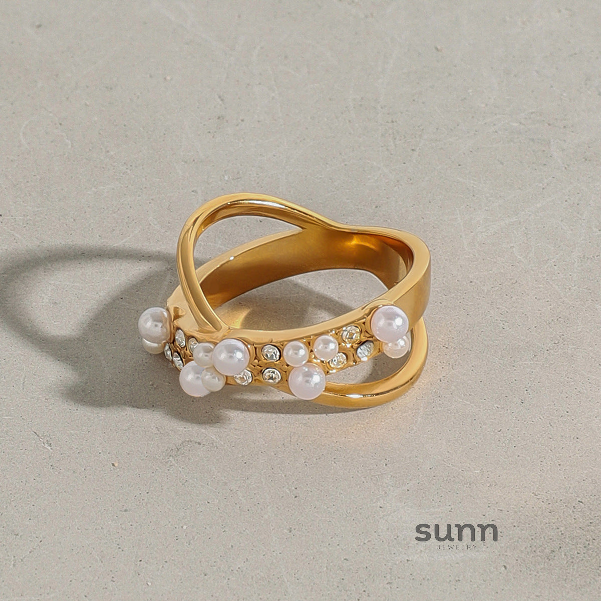 Khalessi Pearl Geo Ring [RC5OZS3R]