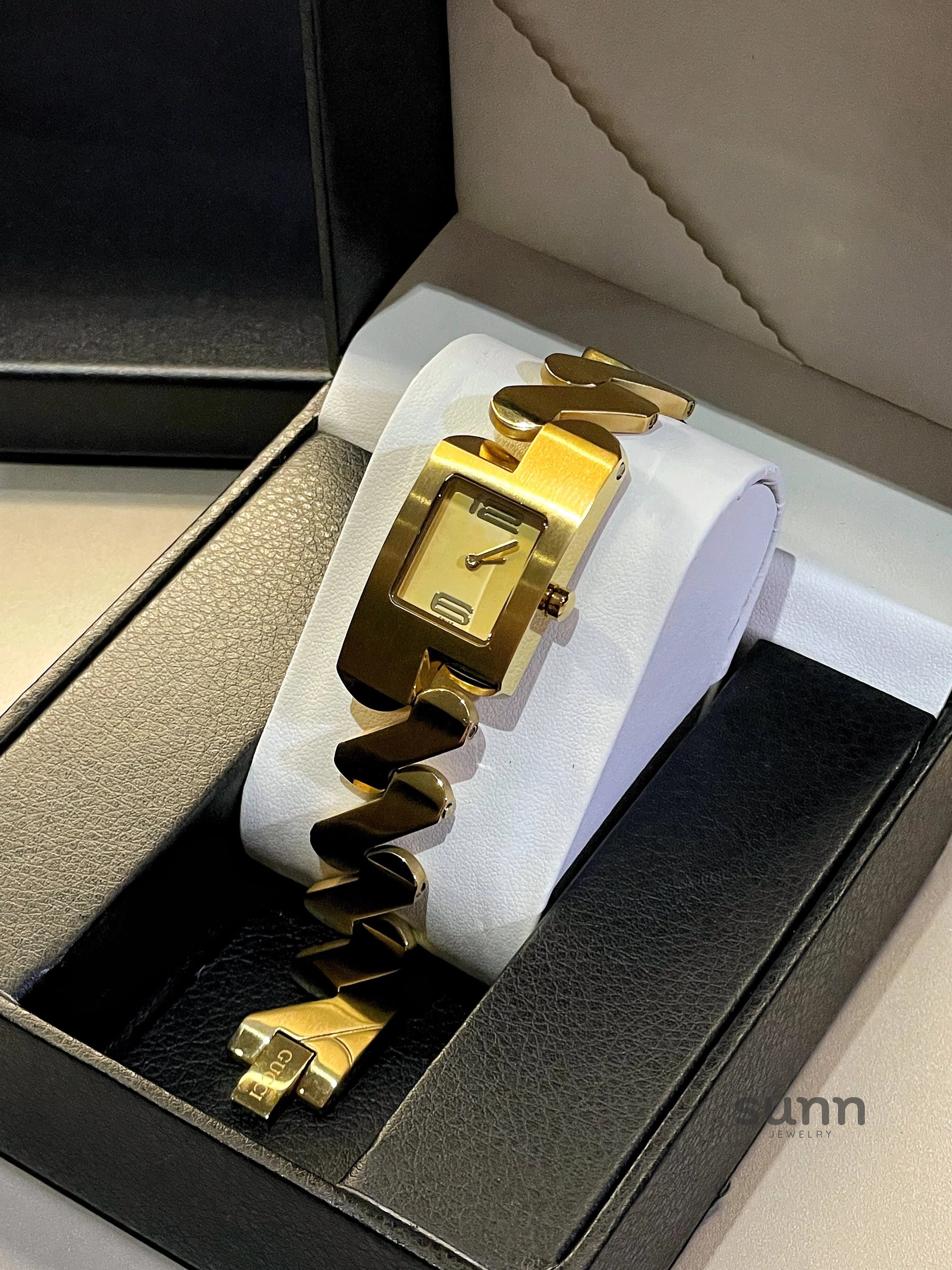 Khali Vintage Square Watch