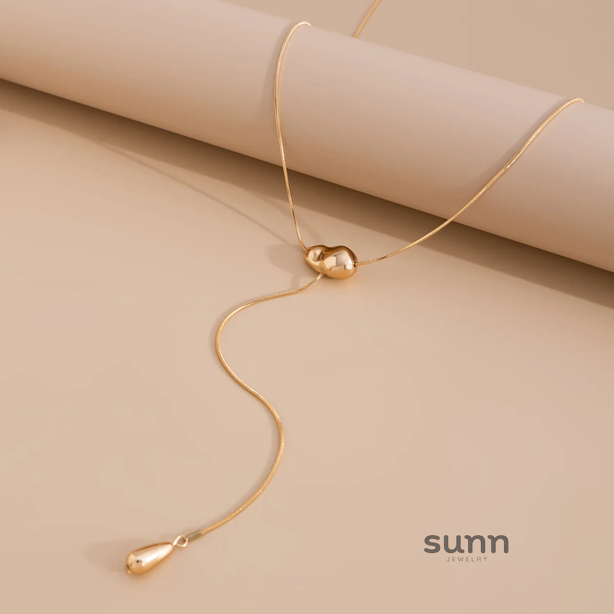 Khali Waterdrop Snake Chain Necklace