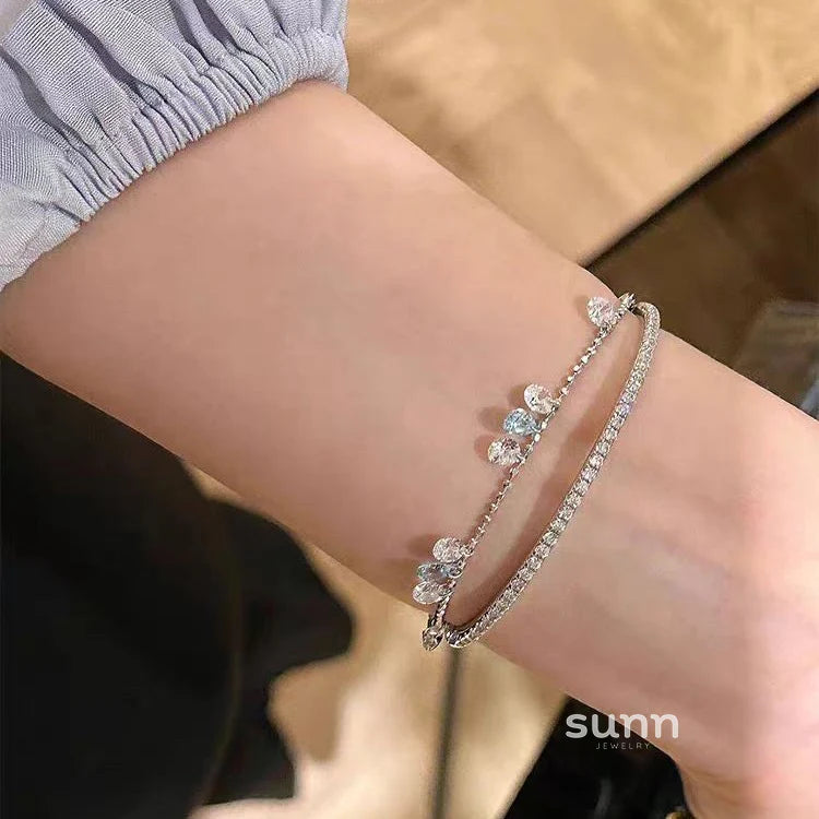 Khalia Shimmering Star Bracelet