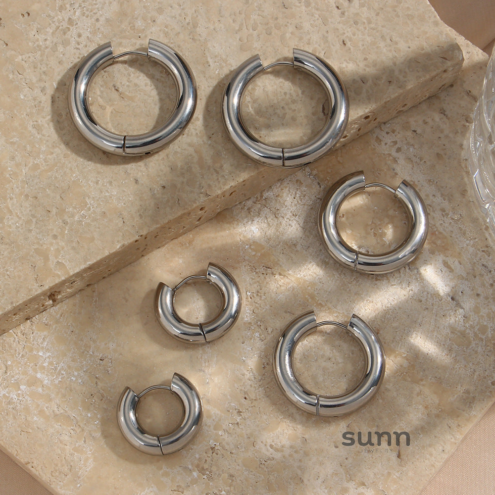 Khaliyah Thick Hoop Earrings [E61IW9RZ]