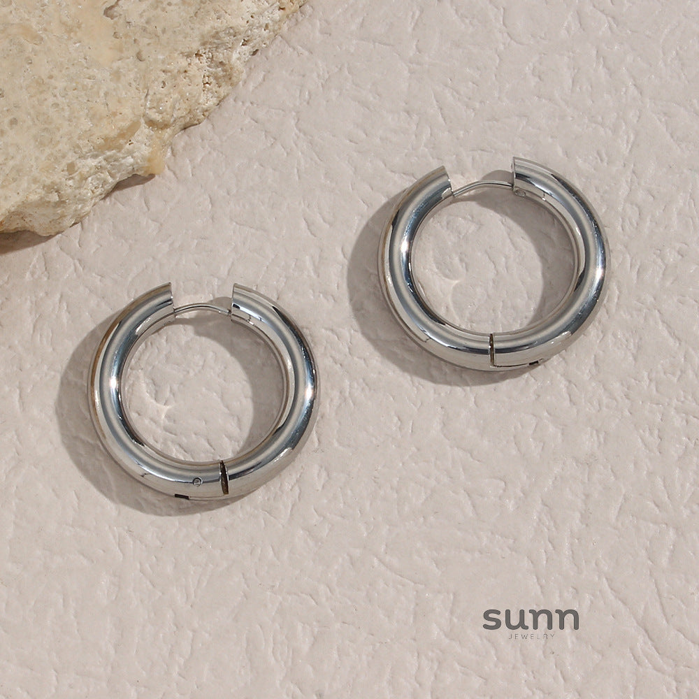 Khaliyah Thick Hoop Earrings [I5GVE9OQ]