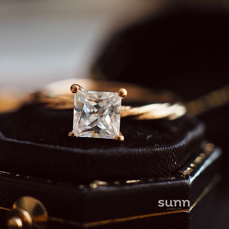 Khloie Rattan Square Ring [O05LDZU1]
