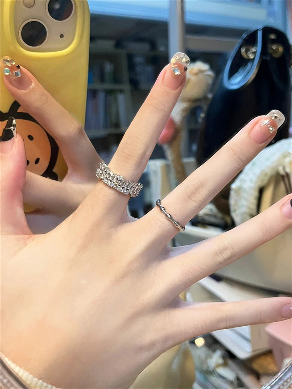Khole Sparkling Ring Set