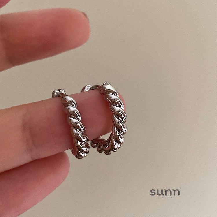 Khushi French Braided Hoops [O74OFRQ9]