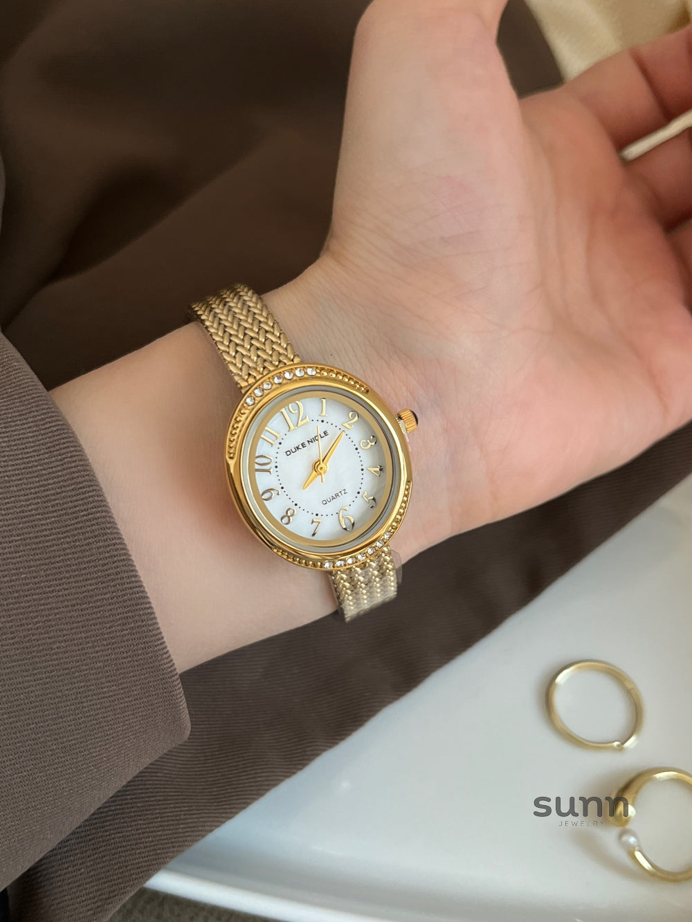 Khylie Mother-of-Pearl Watch [043KWMTP]