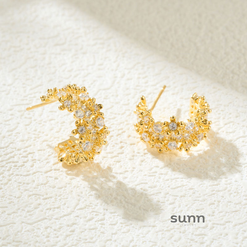 Kiara Dazzling C-Hoop Earrings [U7J01W8O]