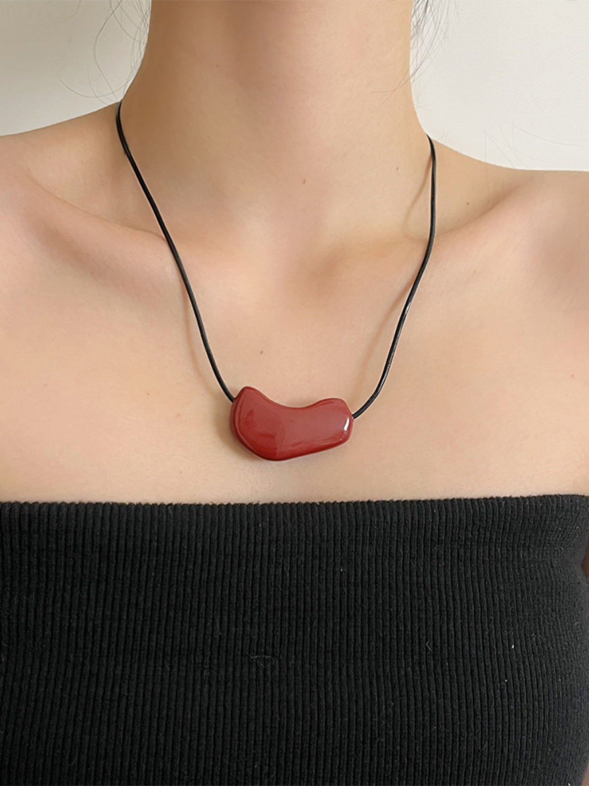 Kiara Enamel Heart Necklace [5MIYXZQF]