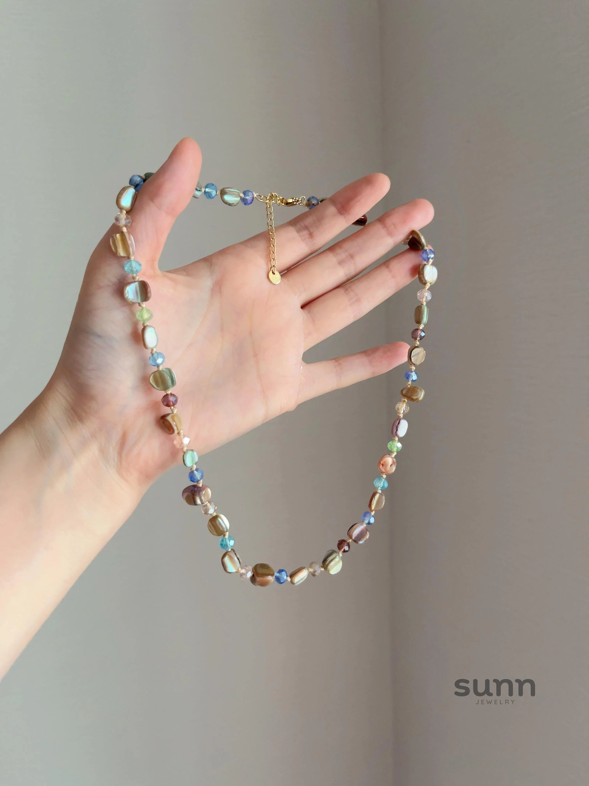 Killian Colorful Layered Shell Necklace