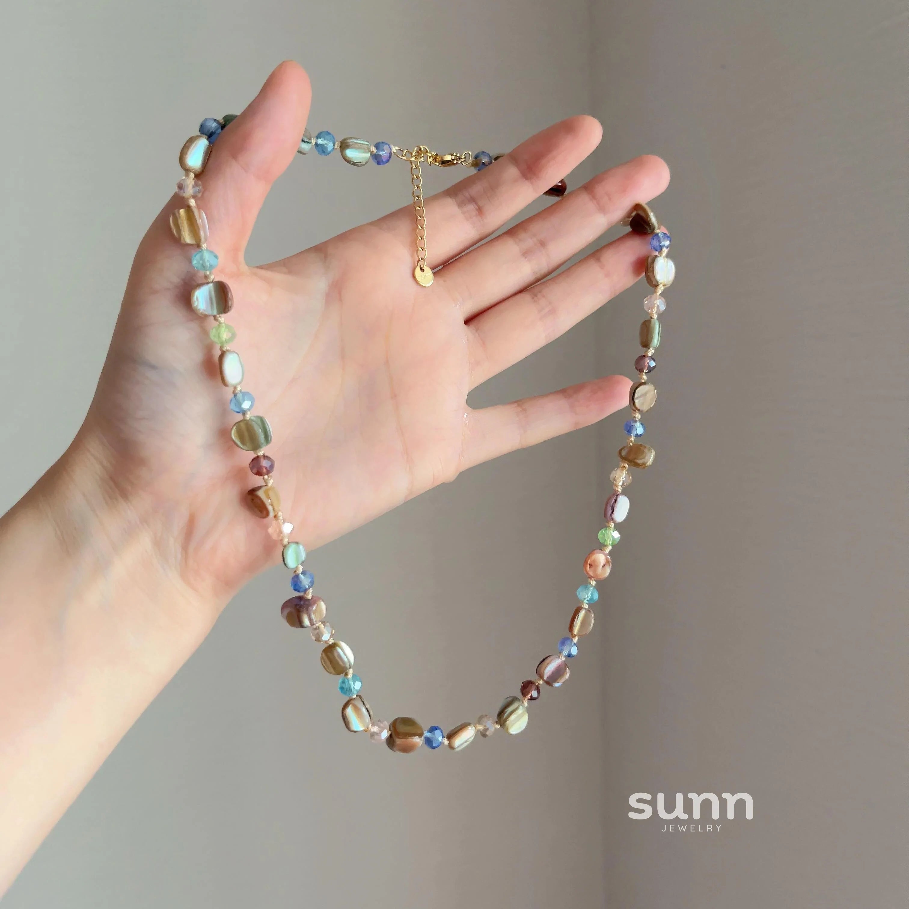 Killian Colorful Layered Shell Necklace