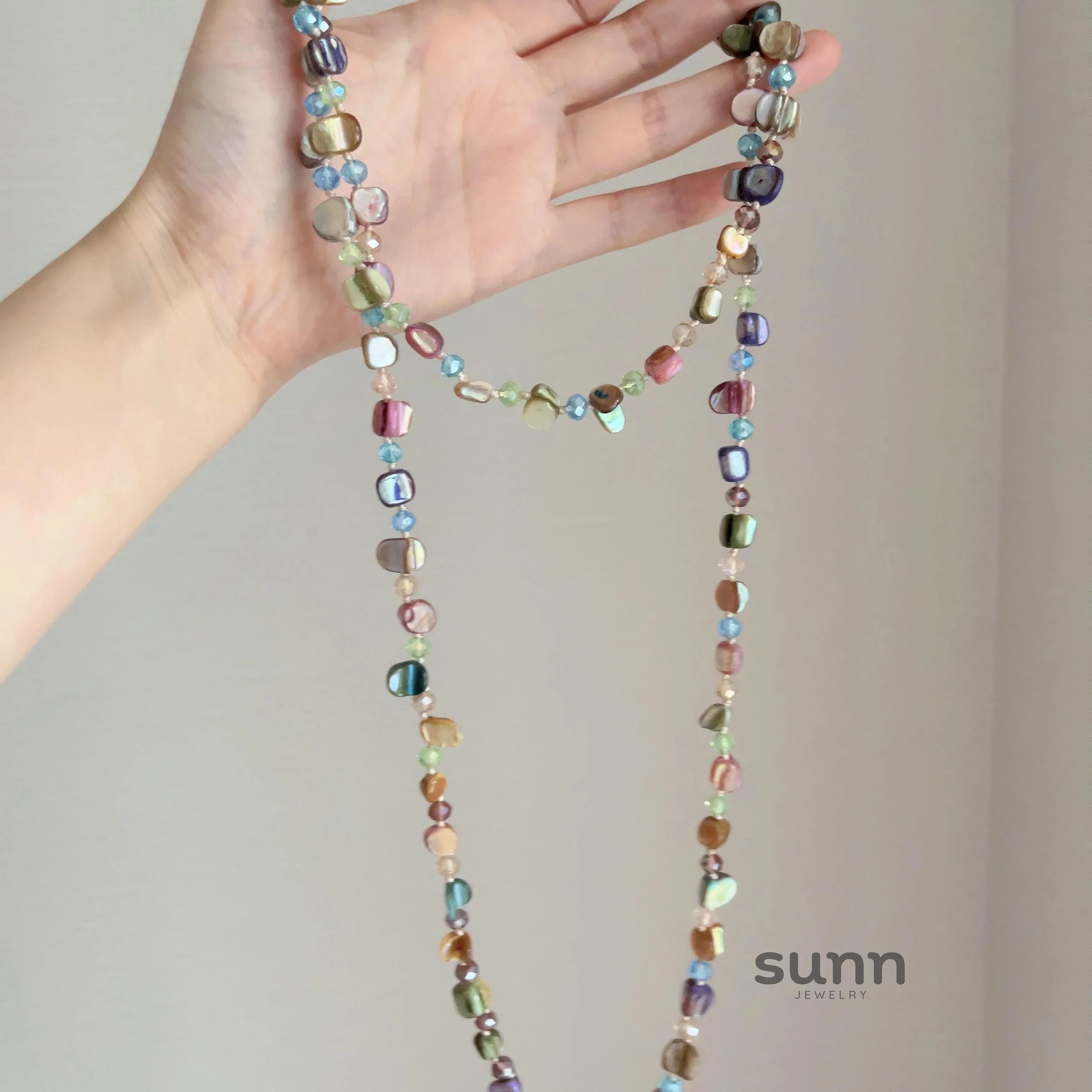 Killian Colorful Layered Shell Necklace